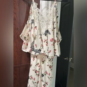 Floral Cold Shoulder Romper with Lace Detail